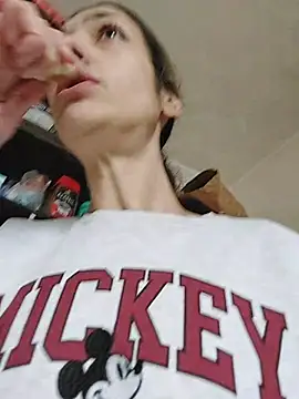 Snapshot of JoLeNe27 chatting on 01.08.26 JoLeNe27 online show from 01.08.26