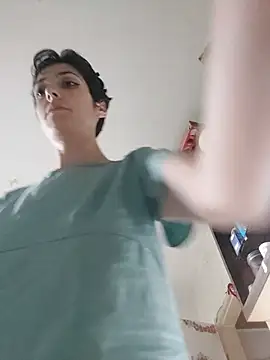 Snapshot of JoLeNe27 chatting on 07.02.26 JoLeNe27 online show from 07.02.26