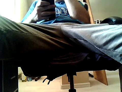 Snapshot of georgee801 chatting on 08.01.26 georgee801 online show from 08.01.26