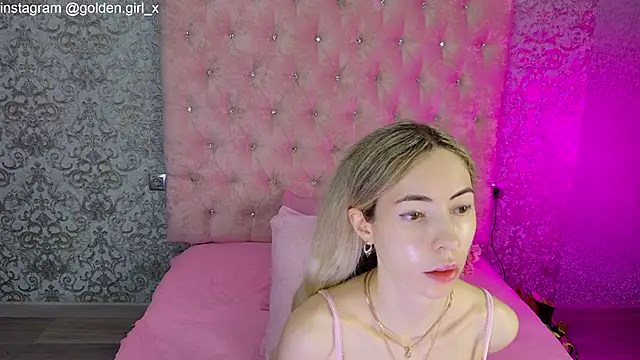 Snapshot of Akilla_Queen chatting on 06.12.26 Akilla Queen online show from 06.12.26