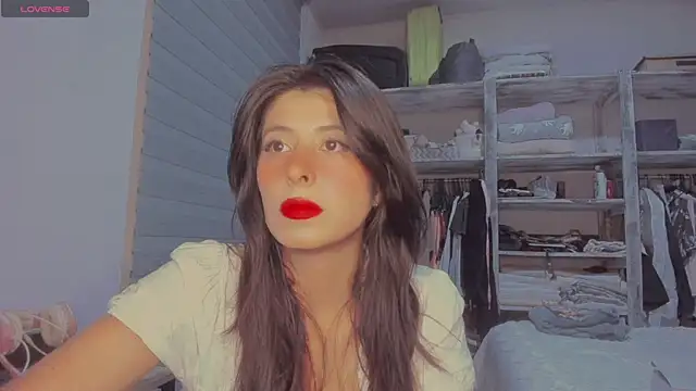 Snapshot of VYONED chatting on 11.09.25 VYONED online show from 11.09.25