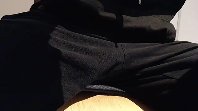 Snapshot of papiculo86 chatting on 02.24.25 papiculo86 online show from 02.24.25