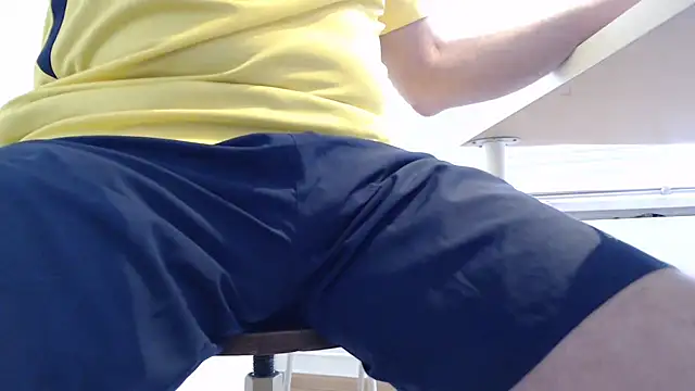 Snapshot of papiculo86 chatting on 03.05.25 papiculo86 online show from 03.05.25