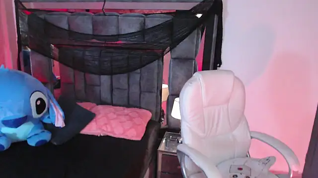 Christaly  online show from 10.23.25