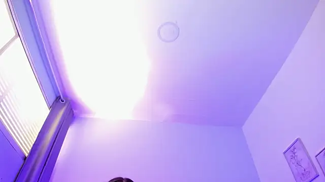 Sabrina Sabrock  online show from 04.04.26