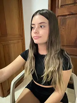 Miss valeriaa online show from 12.13.24