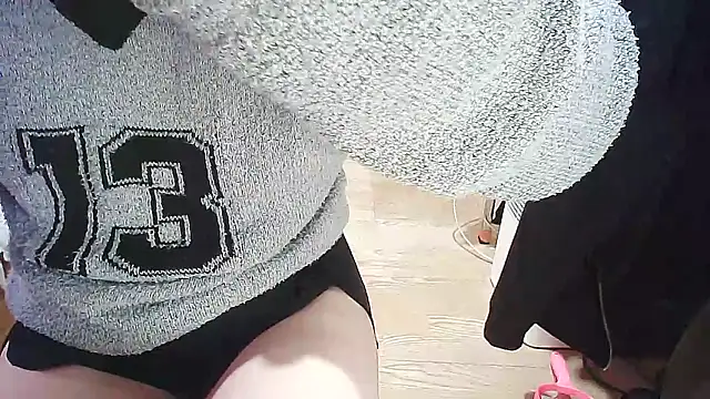 Snapshot of cindy01113520 chatting on 02.19.25 cindy01113520 online show from 02.19.25