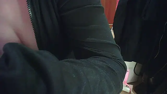 Snapshot of cindy01113520 chatting on 02.28.25 cindy01113520 online show from 02.28.25