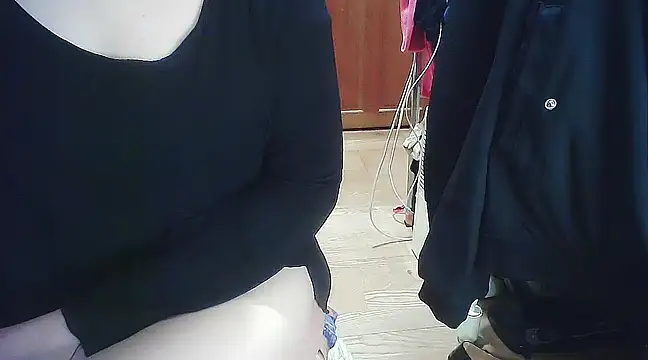 Snapshot of cindy01113520 chatting on 03.15.25 cindy01113520 online show from 03.15.25