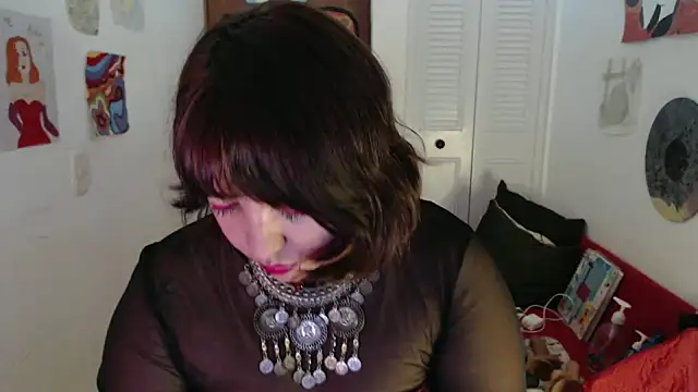 soynanabela28 online show from 10.19.25