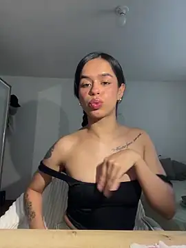 xlovelygirlx online show from 01.10.25