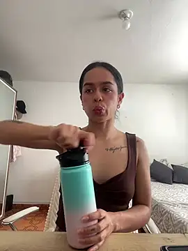 xlovelygirlx online show from 01.12.25