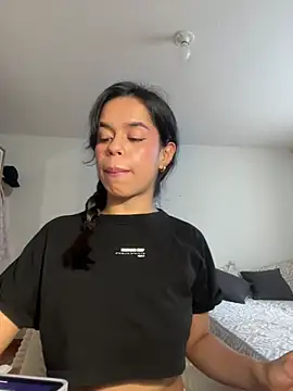 xlovelygirlx online show from 01.13.25