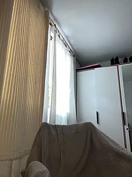 xlovelygirlx online show from 10.04.25