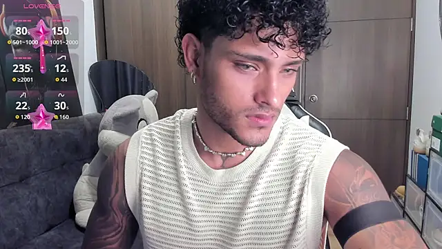 Alessandro Vanni online show from 11.08.25