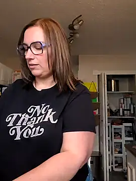 Canadian BBW online show from 10.29.25