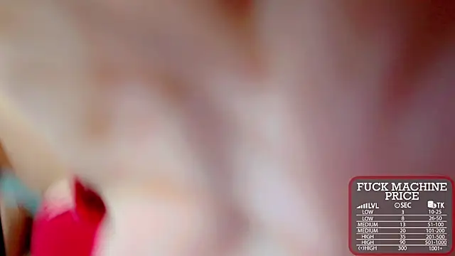 Snapshot of Imannejulienne chatting on 11.15.25 Imannejulienne online show from 11.15.25