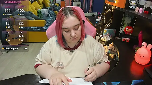 Softie Sofy online show from 02.13.25