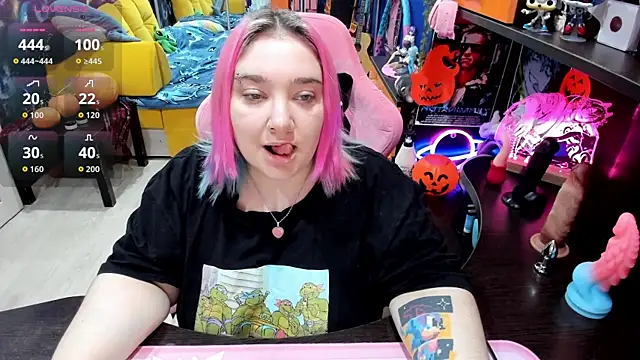 Softie Sofy online show from 10.26.25