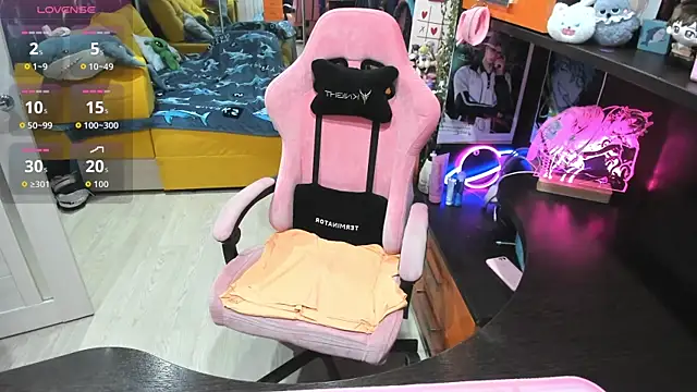 Softie Sofy online show from 03.13.26