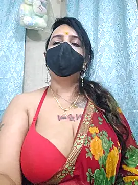 Snapshot of cute-tanvi chatting on 11.04.25 cute-tanvi online show from 11.04.25