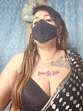 Snapshot of cute-tanvi chatting on 11.19.25 cute-tanvi online show from 11.19.25