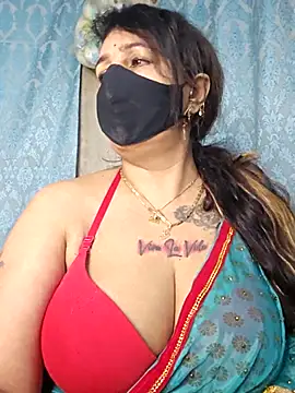 Snapshot of cute-tanvi chatting on 12.15.25 cute-tanvi online show from 12.15.25