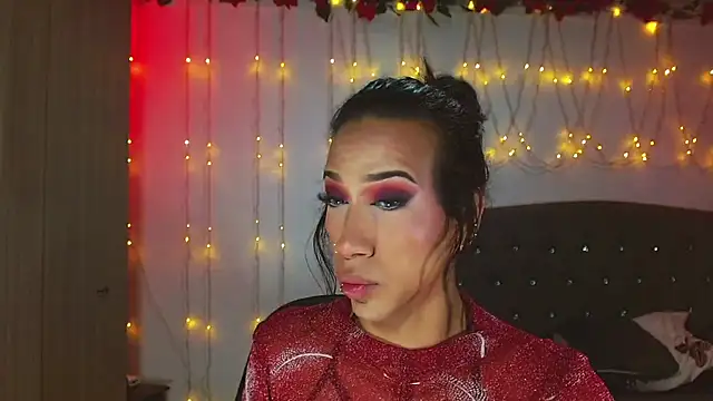 Kenisha Sweet online show from 03.07.25