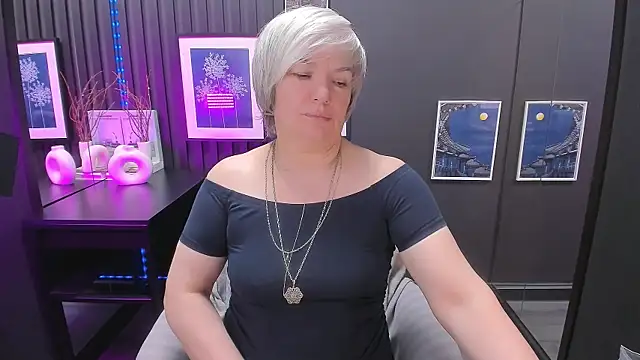 CarmenSoft online show from 05.12.26