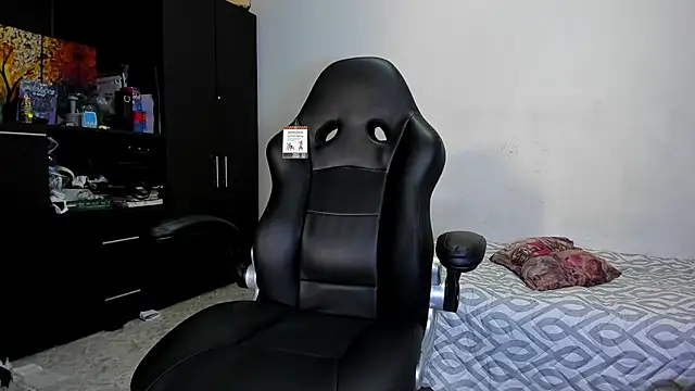 ares sexxx online show from 04.18.26