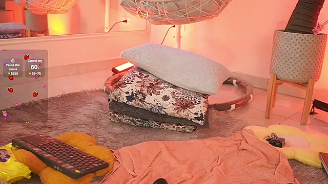 DalahiaRush online show from 02.17.25