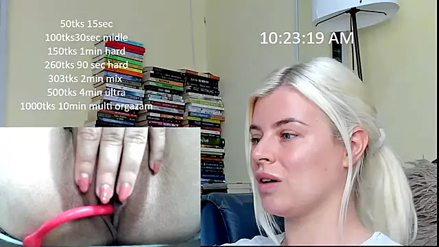 Snapshot of queenofthenighttt chatting on 05.29.26 queenofthenighttt online show from 05.29.26