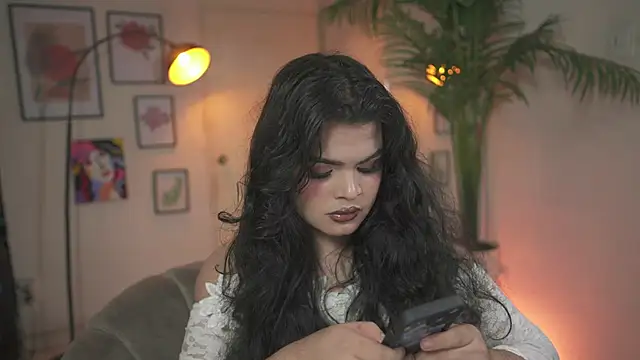 artechloe online show from 11.29.25