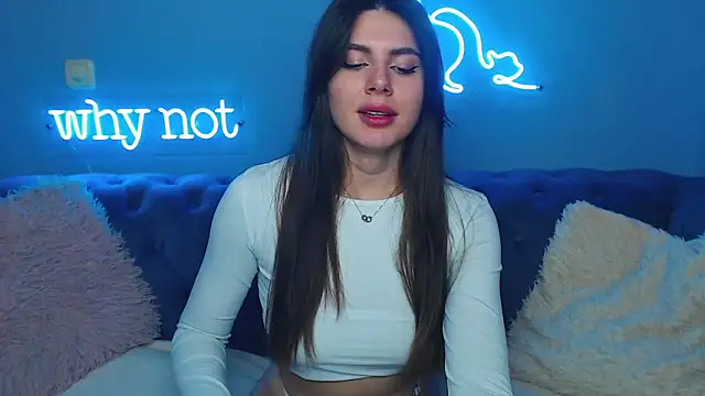 ViollinaLove online show from 02.15.25