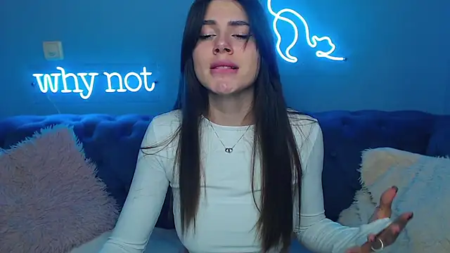 ViollinaLove online show from 02.22.25