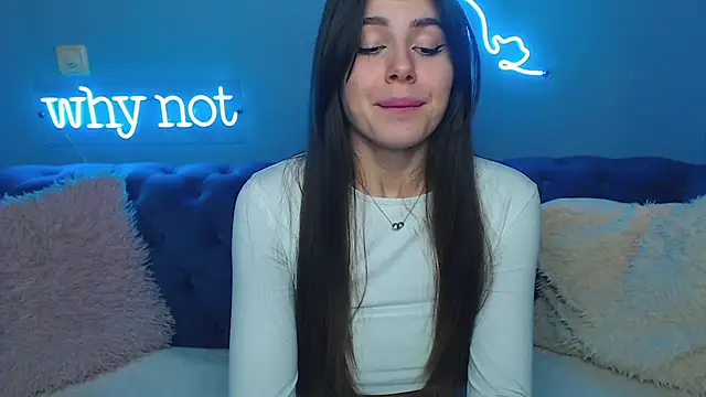 ViollinaLove online show from 02.22.25