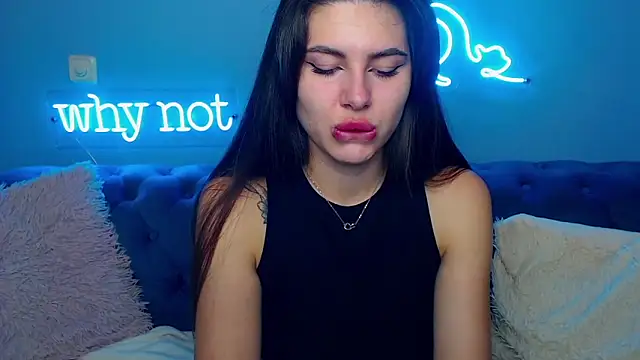 ViollinaLove online show from 09.12.25