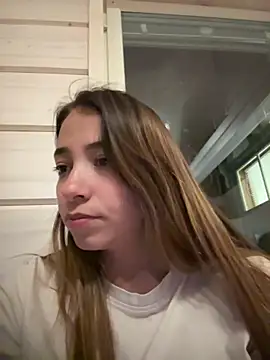 Hall 16 online show from 01.04.25