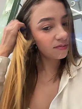 Hall 16 online show from 02.17.25