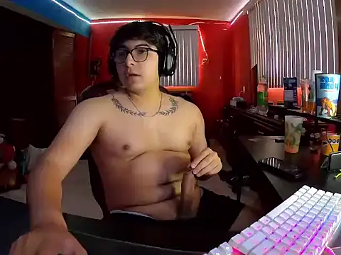 Snapshot of Nathanroberts111 chatting on 12.20.24 Nathanroberts111 online show from 12.20.24