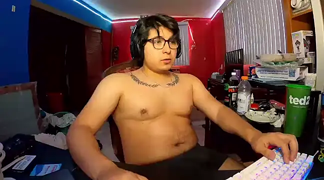 Snapshot of Nathanroberts111 chatting on 01.28.25 Nathanroberts111 online show from 01.28.25