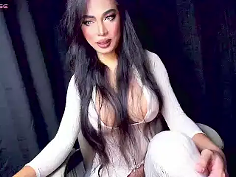 XXsexylongcockXX online show from 04.01.26