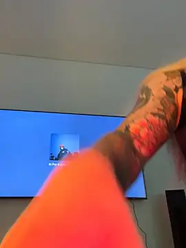 curchez  online show from 12.23.24