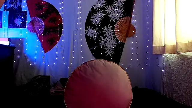 GamerGirlRoxyAndLee online show from 06.26.26
