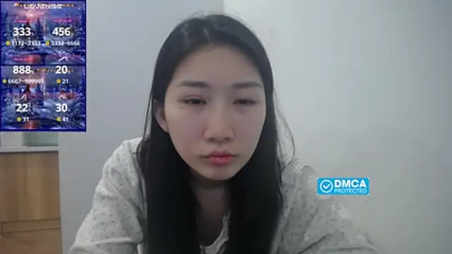 Snapshot of Asiagirll chatting on 11.18.25 Asiagirll online show from 11.18.25