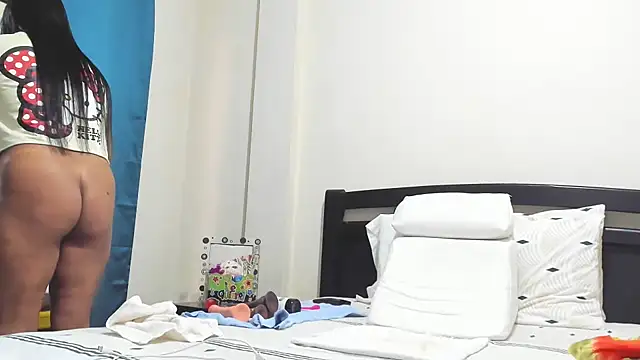 mara2020 69 online show from 12.18.25