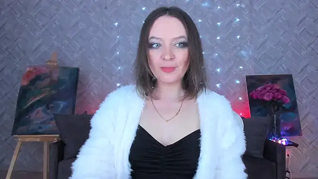 Snapshot of EvaBarsa_ chatting on 03.07.25 EvaBarsa  online show from 03.07.25