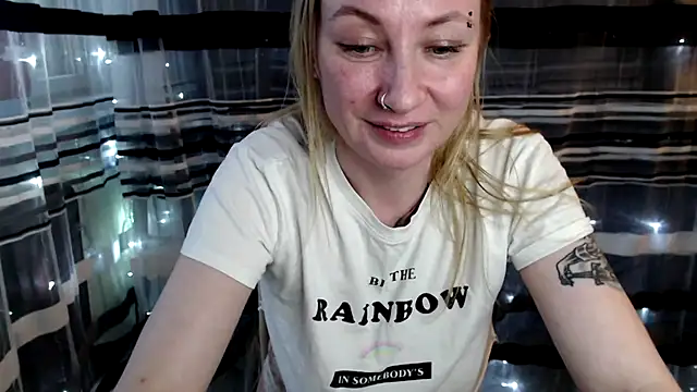 cold lollipop online show from 01.15.25