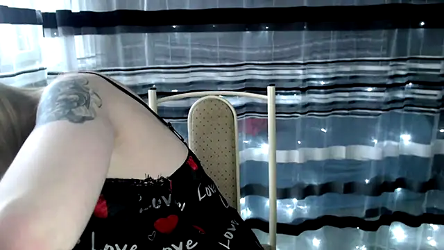 cold lollipop online show from 01.18.25