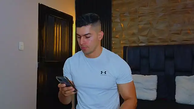 FelipeAndMarcello3 online show from 02.14.25